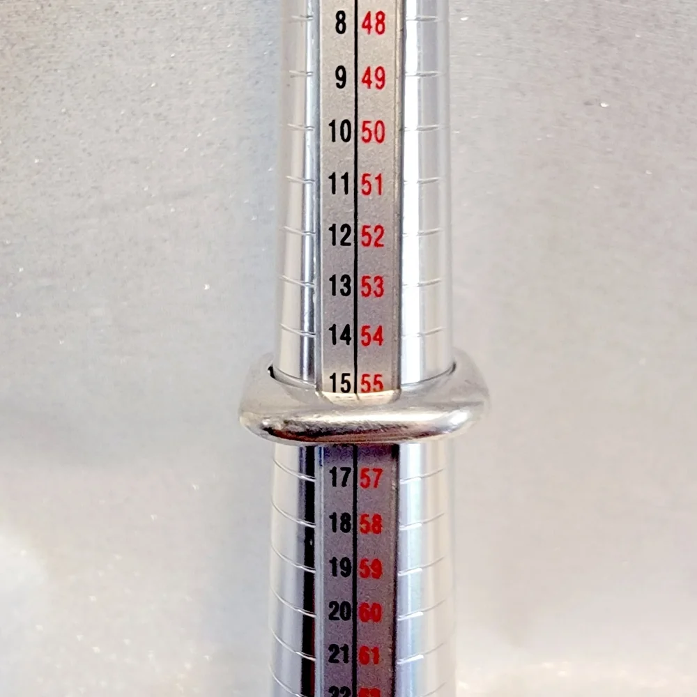 Vintage CHANEL Square Sterling Silver Ring - Picture 6 of 6